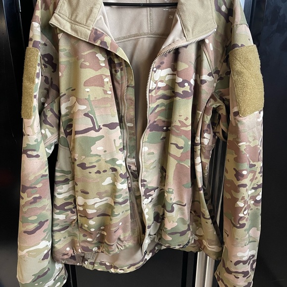 Crye Precision FieldShell 2 multi cam Jacket - Picture 2 of 2